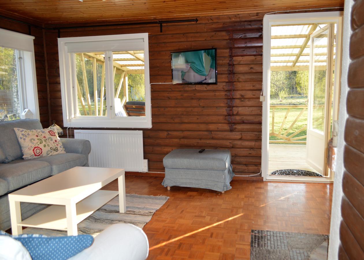 K45 Mackenzie Cottage Ockelbo Экстерьер фото